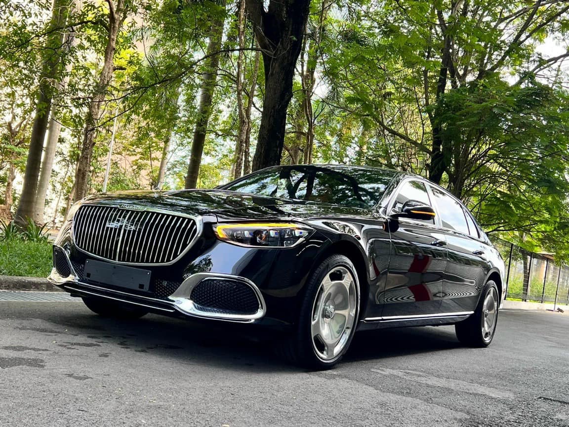 MERCEDES-MAYBACH S450